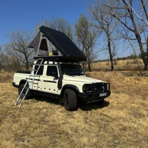 Eezi-Awn Xplor groundbreaking, aerodynamically designed aluminium hard-shell rooftop tent