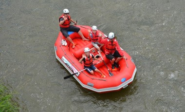 Four Person Life Raft Suitable For White Water Rafting Or Normal Boating