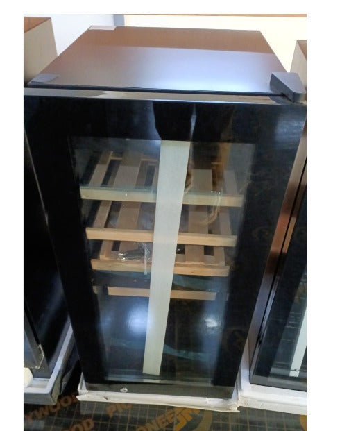 SL-31 Wine Cooler – Freestanding Single Zone with LED Light – Black