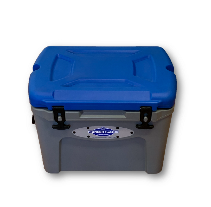 50L Pioneer Plastics Cooler Box