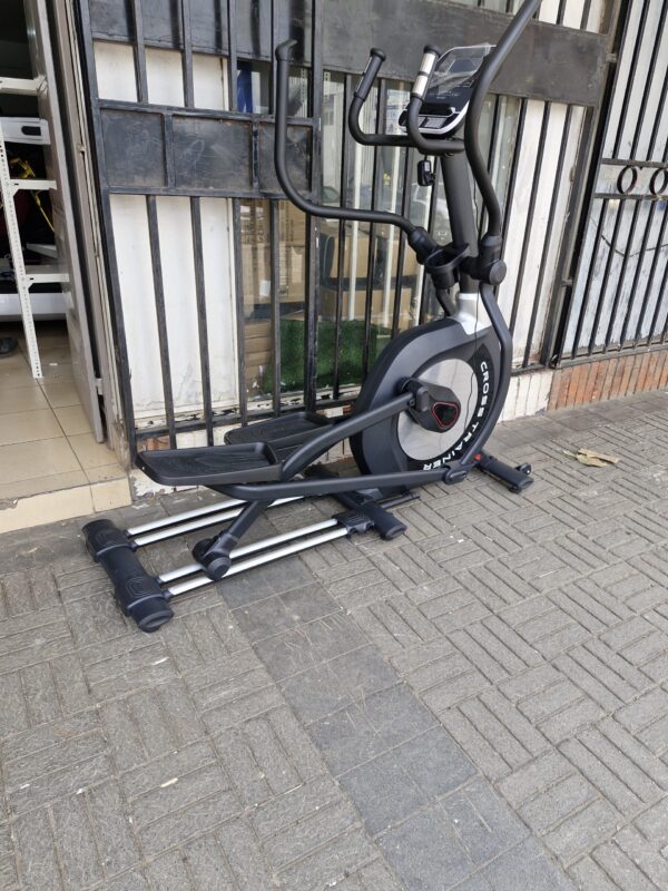 Merc Commercial Elliptical Cross-trainer