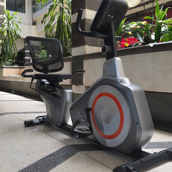 564312682_18331536538229388_694379773146694657_n